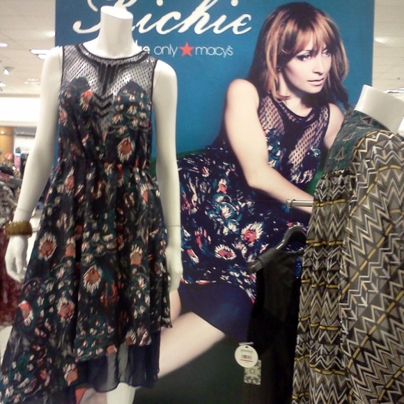 NICOLE RICHIE // macys impulse printed satin lace detail asymmetric dress - Picture 3 of 14